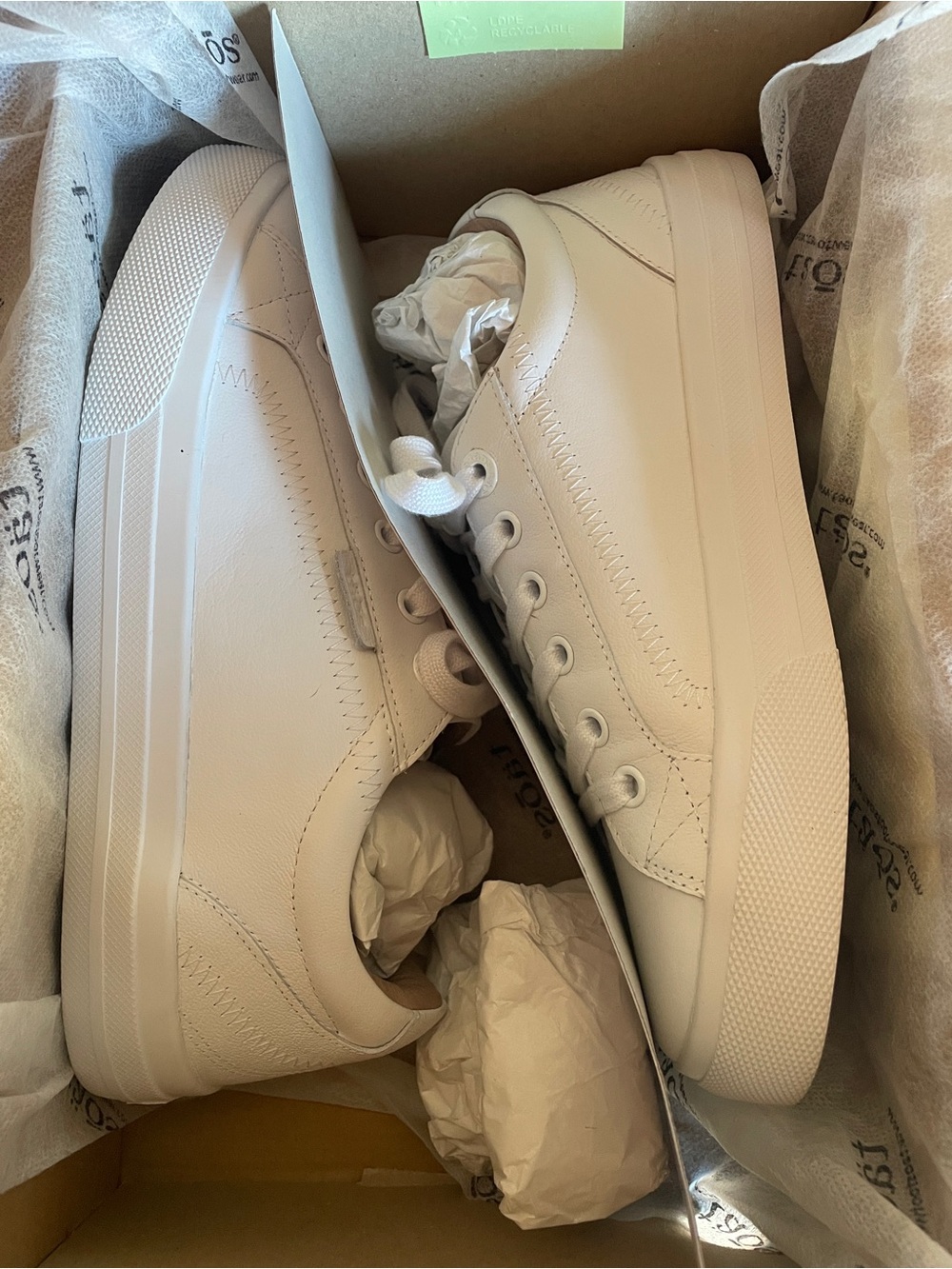 NIB Taos Plim Soul Lux White Leather Sneakers Women 7.5 - Picture 4 of 9